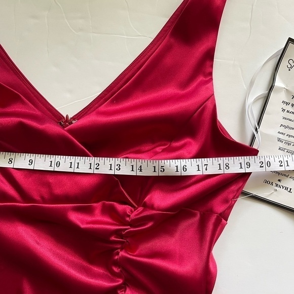 NWT! ($130) Betsy & Adam Women's Red Silk Satin Dress Formal Evening Prom, 14 - Picture 9 of 12